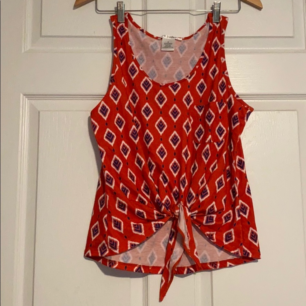 🎉EUC Crop Tie Tank